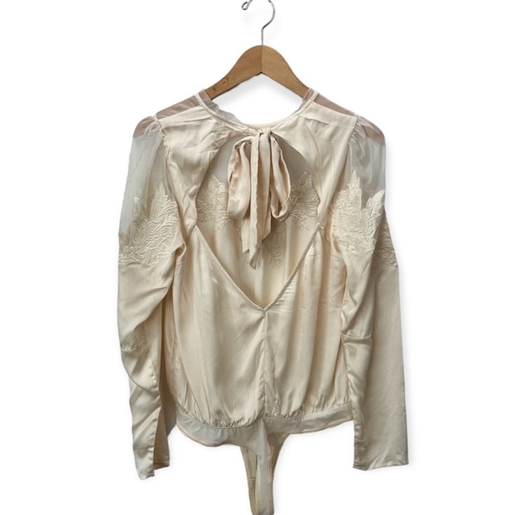 NWOT Free People Off White Satin Long Sleeve Floral Embroidery Body Suit, Size S - Picture 4 of 9